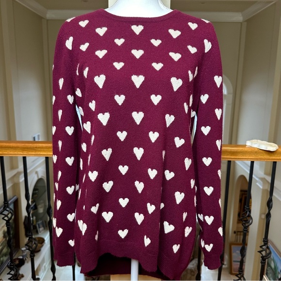 Neiman Marcus Sweaters - Neiman Marcus, Cashmere sweater, burgundy w/ white hearts, size L